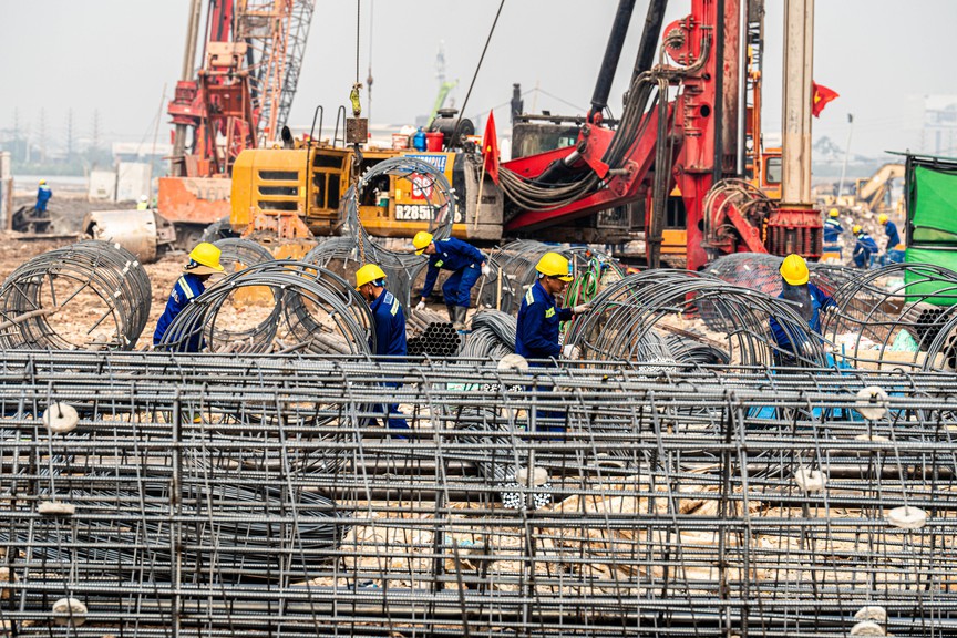 Sunshine Group kích hoạt “cao điểm thi công”, hàng loạt dự án trọng điểm tăng tốc trên toàn quốc- Ảnh 6. Sunshine Group kích hoạt “cao điểm thi công”, hàng loạt dự án trọng điểm tăng tốc trên toàn quốc- Ảnh 6.