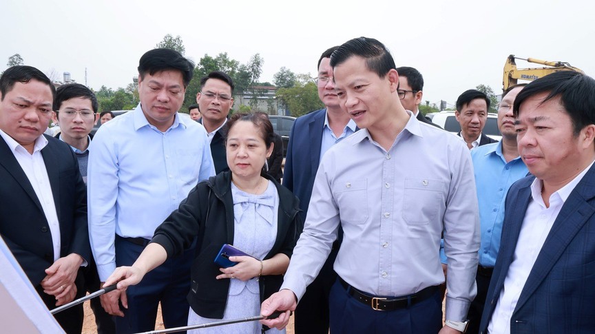 Chủ tịch UBND tỉnh Thái Nguyên yêu cầu tăng tốc hoàn thiện hạ tầng khu công nghiệp để không bỏ lỡ "thời điểm vàng"- Ảnh 1.