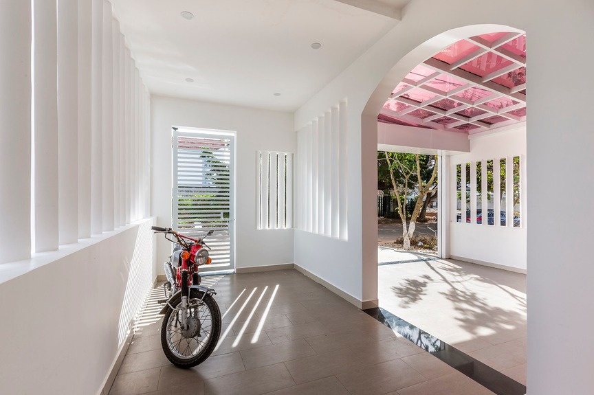 Ngôi nhà lưu giữ 'hơi thở' Tây Nguyên giữa kiến trúc đương đại- Ảnh 8.