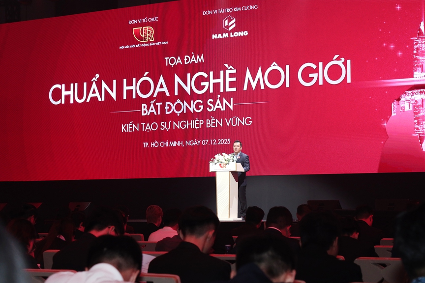 Hệ luỵ từ môi giới 'lệch chuẩn', đã đến lúc thị trường bất động sản cần bước chuyển mạnh mẽ- Ảnh 3.