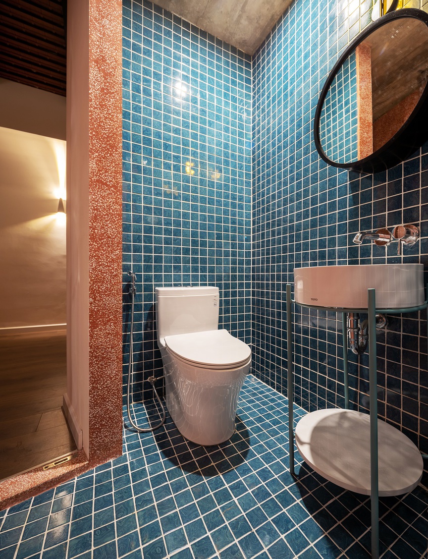 Phá vỡ khuôn mẫu kiến trúc: Ngôi nhà triền dốc với concept 'nghiêng' đầy táo bạo- Ảnh 6. Phá vỡ khuôn mẫu kiến trúc: Ngôi nhà triền dốc với concept 'nghiêng' đầy táo bạo- Ảnh 6.