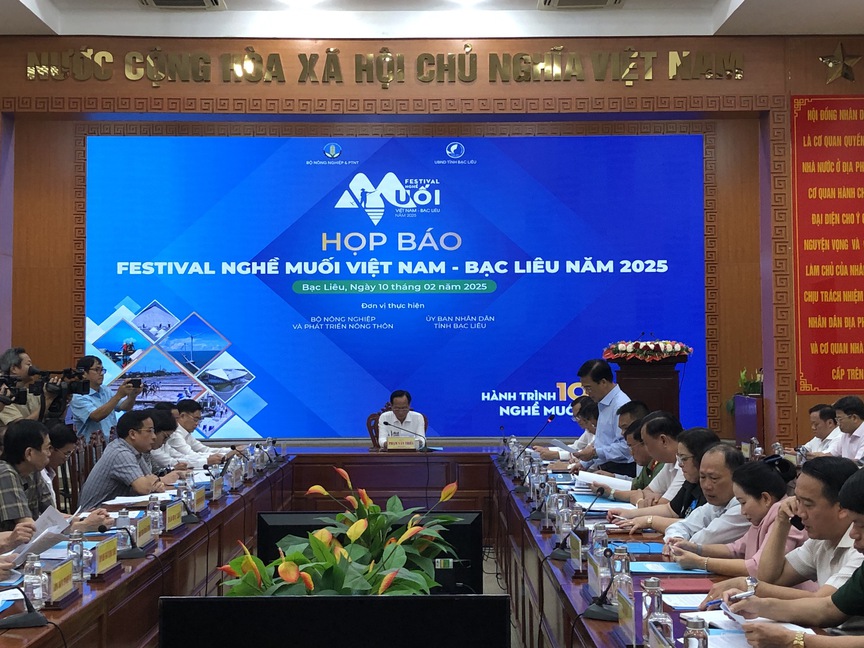 Festival Nghề muối Việt Nam - Bạc Liêu: Bảo tồn và phát triển nghề muối truyền thống- Ảnh 1.