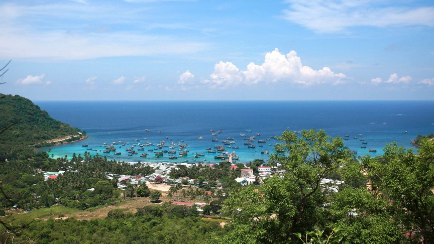 Thành phố đảo đầu tiên của Việt Nam dự kiến sẽ trở thành 2 đặc khu sau sáp nhập- Ảnh 3. Thành phố đảo đầu tiên của Việt Nam dự kiến sẽ trở thành 2 đặc khu sau sáp nhập- Ảnh 3.