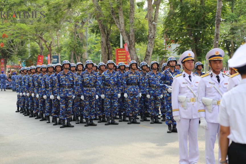 Cận cảnh buổi tổng duyệt đội ngũ và diễu hành kỷ niệm 70 năm Ngày giải phóng Hải Phòng- Ảnh 3. Cận cảnh buổi tổng duyệt đội ngũ và diễu hành kỷ niệm 70 năm Ngày giải phóng Hải Phòng- Ảnh 3.