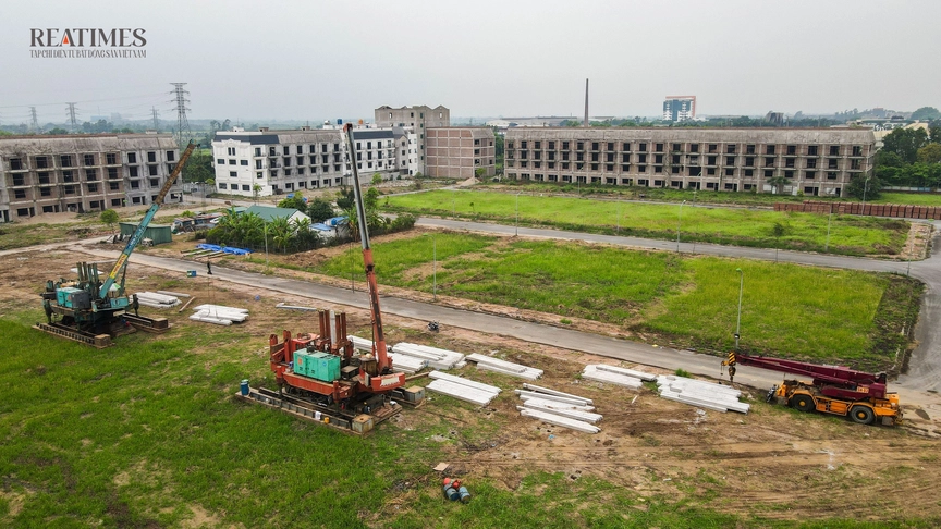 Cận cảnh khu đô thị Đức Việt chậm tiến độ, bị tỉnh Bắc Ninh yêu cầu rà soát- Ảnh 4. Cận cảnh khu đô thị Đức Việt chậm tiến độ, bị tỉnh Bắc Ninh yêu cầu rà soát- Ảnh 4.