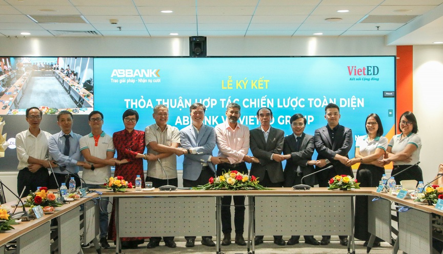 ABBANK hợp tác cùng VietED Group xây dựng giải pháp phát triển sinh kế bền vững cho hộ nông dân- Ảnh 2. ABBANK hợp tác cùng VietED Group xây dựng giải pháp phát triển sinh kế bền vững cho hộ nông dân- Ảnh 2.