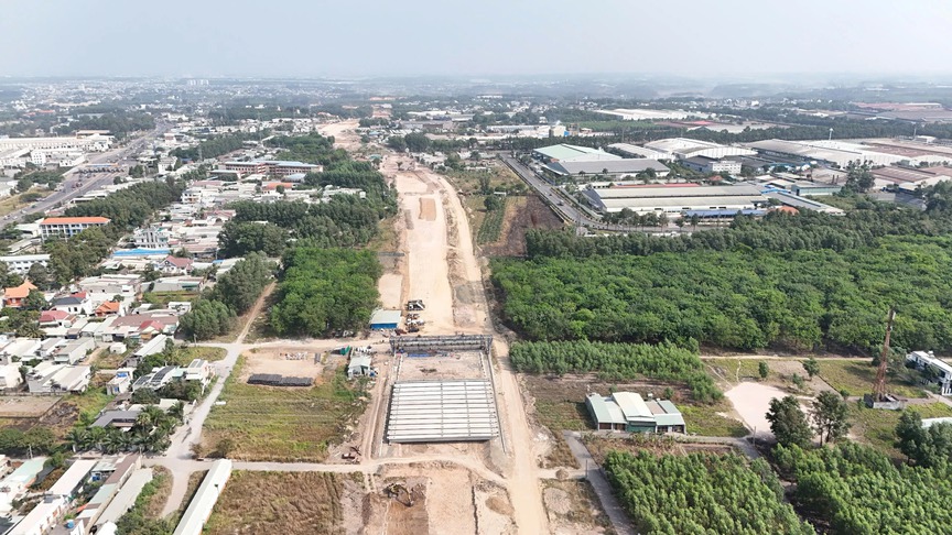 Hiện trạng cao tốc Biên Hòa - Vũng Tàu. Nguồn ảnh: Báo Đồng Nai Hiện trạng cao tốc Biên Hòa - Vũng Tàu. Nguồn ảnh: Báo Đồng Nai
