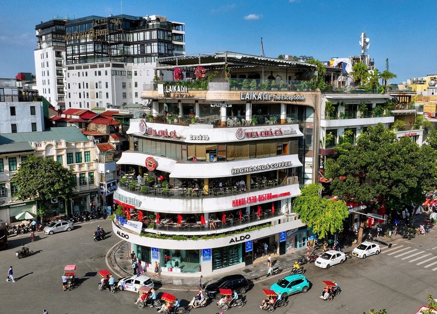 Hà Nội: Thông tin về việc phá dỡ tòa nhà "Hàm cá mập"- Ảnh 1. Hà Nội: Thông tin về việc phá dỡ tòa nhà "Hàm cá mập"- Ảnh 1.