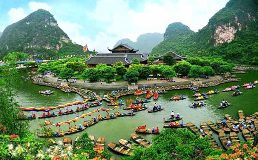 Tỉnh dự kiến lên TP trực thuộc Trung ương sau sáp nhập sẽ xây dựng đô thị di sản thiên niên kỷ, quy mô dân số đạt 560.000 người- Ảnh 2. Tỉnh dự kiến lên TP trực thuộc Trung ương sau sáp nhập sẽ xây dựng đô thị di sản thiên niên kỷ, quy mô dân số đạt 560.000 người- Ảnh 2.