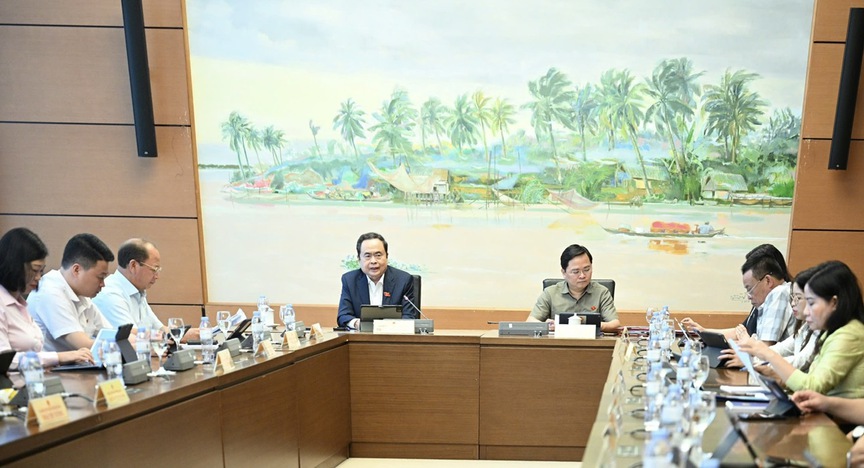 Chủ tịch Quốc hội: Tránh cơ chế Chủ tịch Quốc hội: Tránh cơ chế