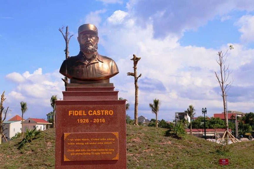 Công viên lớn nhất vùng ‘đất lửa’ mang tên lãnh tụ Fidel Castro, nơi trang trọng nhất ghi câu nói: ‘Vì Việt Nam, Cuba sẵn sàng hiến dâng cả máu của mình’- Ảnh 2. Công viên lớn nhất vùng ‘đất lửa’ mang tên lãnh tụ Fidel Castro, nơi trang trọng nhất ghi câu nói: ‘Vì Việt Nam, Cuba sẵn sàng hiến dâng cả máu của mình’- Ảnh 2.