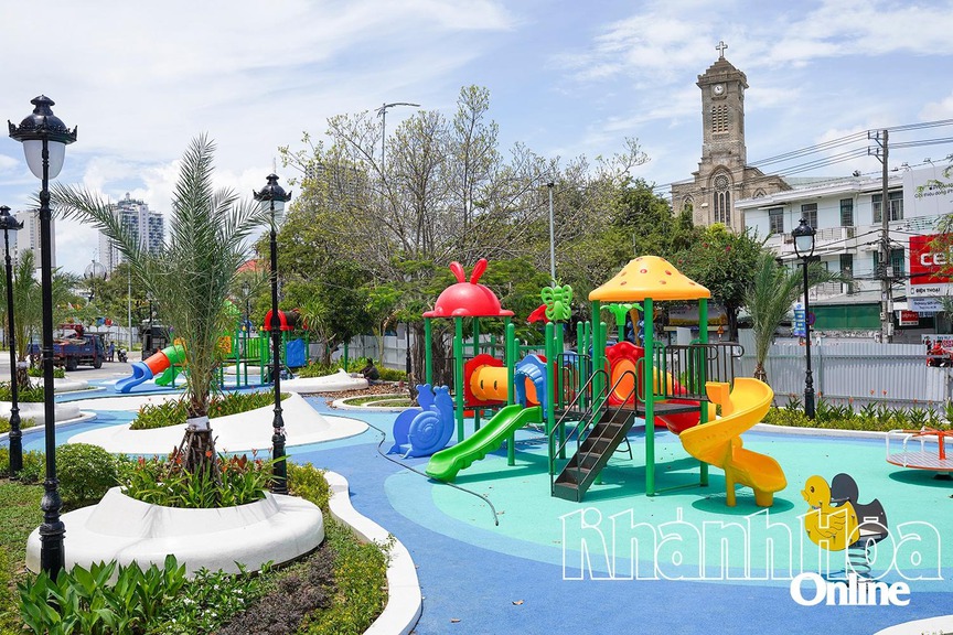 Chỉ ít ngày nữa, ‘hòn ngọc biển Đông’ của Việt Nam sẽ chính thức khánh thành Cung văn hóa Thiếu nhi trăm tỷ- Ảnh 2. Chỉ ít ngày nữa, ‘hòn ngọc biển Đông’ của Việt Nam sẽ chính thức khánh thành Cung văn hóa Thiếu nhi trăm tỷ- Ảnh 2.