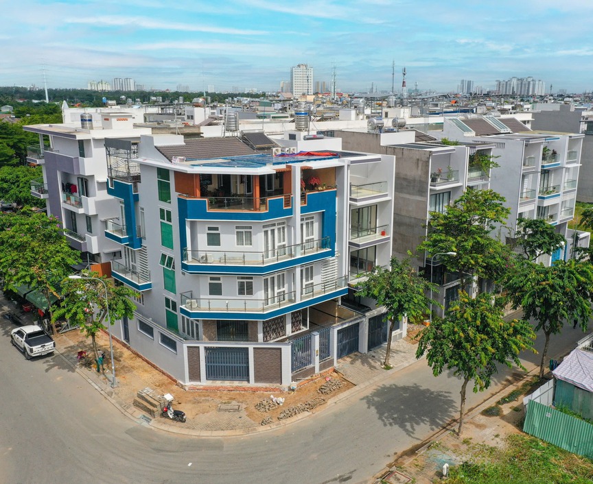 Đề xuất TP. HCM cởi trói cho các căn hộ chờ 20 năm vẫn 'treo' sổ hồng- Ảnh 2. Đề xuất TP. HCM cởi trói cho các căn hộ chờ 20 năm vẫn 'treo' sổ hồng- Ảnh 2.