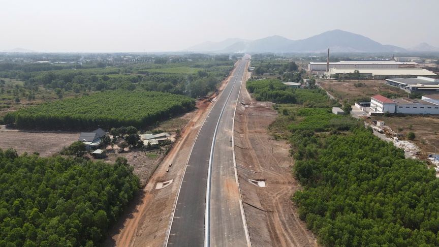 Vũng Tàu bước vào kỷ nguyên mới: Hạ tầng kết nối mở lối tăng trưởng đột phá- Ảnh 1. Vũng Tàu bước vào kỷ nguyên mới: Hạ tầng kết nối mở lối tăng trưởng đột phá- Ảnh 1.