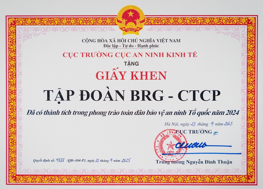 Tập đoàn BRG nhận giấy khen trong phong trào “Toàn dân Bảo vệ An ninh Tổ quốc năm 2024”- Ảnh 1. Tập đoàn BRG nhận giấy khen trong phong trào “Toàn dân Bảo vệ An ninh Tổ quốc năm 2024”- Ảnh 1.