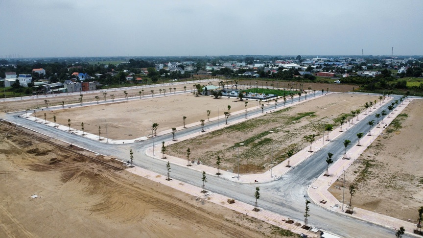 Đất nền phía Nam tăng giá nhanh nhưng thanh khoản èo uột- Ảnh 2.