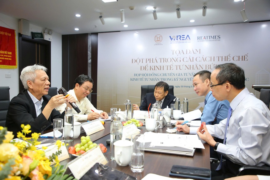 Cần ưu tiên cho doanh nghiệp tư nhân làm dự án hạ tầng trọng điểm quốc gia với cơ chế phù hợp- Ảnh 1. Cần ưu tiên cho doanh nghiệp tư nhân làm dự án hạ tầng trọng điểm quốc gia với cơ chế phù hợp- Ảnh 1.
