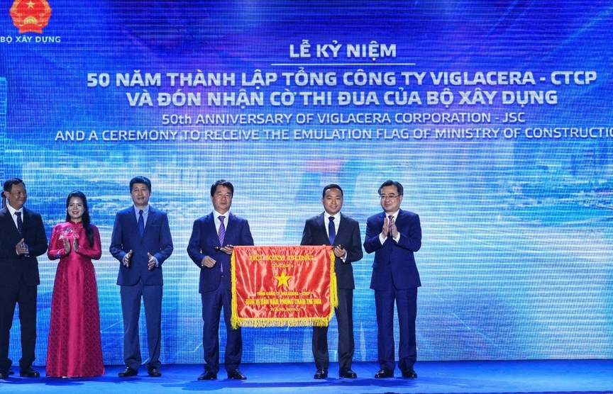 Chủ tịch Viglacera xin từ nhiệm để thực hiện các công việc theo kế hoạch- Ảnh 1. Chủ tịch Viglacera xin từ nhiệm để thực hiện các công việc theo kế hoạch- Ảnh 1.