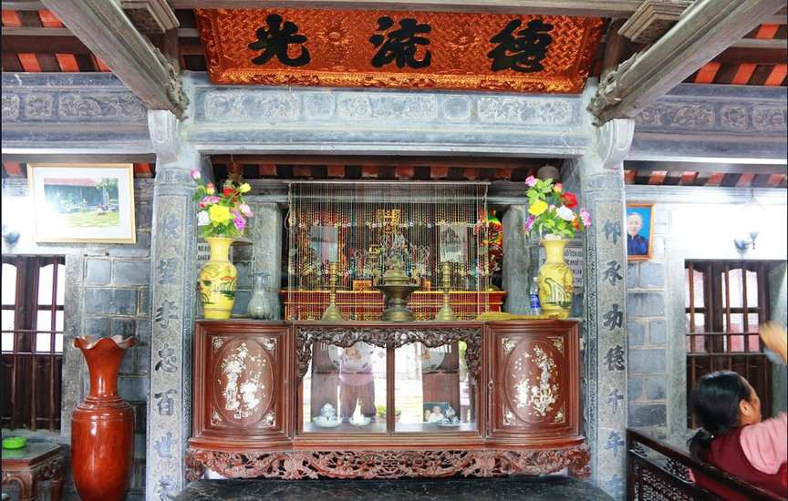 Nhà đá hơn trăm tuổi giữa lòng cố đô, chủ nhân từng tham gia xây dựng ‘kinh đô Công giáo Việt Nam’- Ảnh 4. Nhà đá hơn trăm tuổi giữa lòng cố đô, chủ nhân từng tham gia xây dựng ‘kinh đô Công giáo Việt Nam’- Ảnh 4.