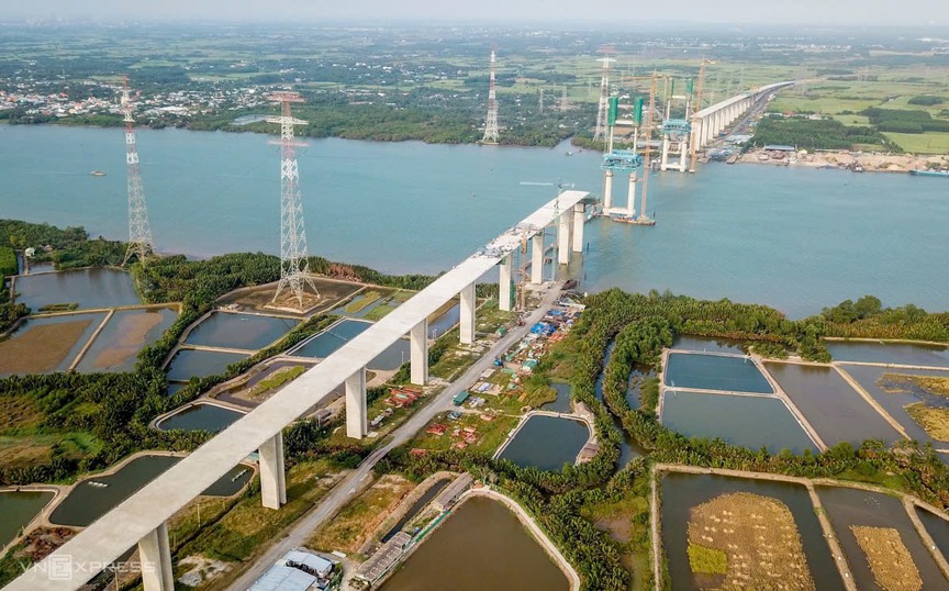 Tái khởi động cây cầu dây văng có tĩnh không thông thuyền cao nhất Việt Nam sau nhiều năm đứng hình- Ảnh 2. Tái khởi động cây cầu dây văng có tĩnh không thông thuyền cao nhất Việt Nam sau nhiều năm đứng hình- Ảnh 2.