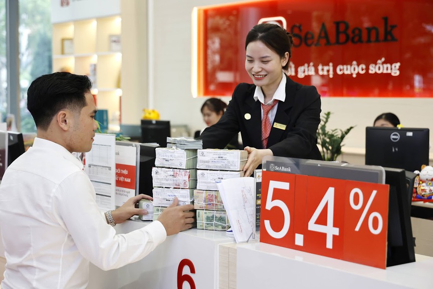 SeABank được vinh danh “Ngân hàng tiên phong trong đổi mới quản trị vì sự phát triển bền vững” tại Vietnam ESG Awards- Ảnh 2. SeABank được vinh danh “Ngân hàng tiên phong trong đổi mới quản trị vì sự phát triển bền vững” tại Vietnam ESG Awards- Ảnh 2.