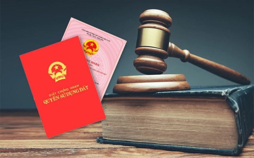 Kể từ nay, tự ý sửa thông tin trên sổ đỏ sẽ phải chịu hậu quả thế nào?- Ảnh 1. Kể từ nay, tự ý sửa thông tin trên sổ đỏ sẽ phải chịu hậu quả thế nào?- Ảnh 1.