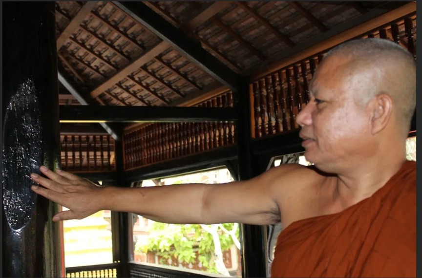 Giảng đường 110 tuổi dựng từ trăm cột gỗ quý, mang văn hoá đặc sắc của một dân tộc thiểu số, suýt bị giặc đốt phá vẫn vẹn nguyên- Ảnh 3. Giảng đường 110 tuổi dựng từ trăm cột gỗ quý, mang văn hoá đặc sắc của một dân tộc thiểu số, suýt bị giặc đốt phá vẫn vẹn nguyên- Ảnh 3.