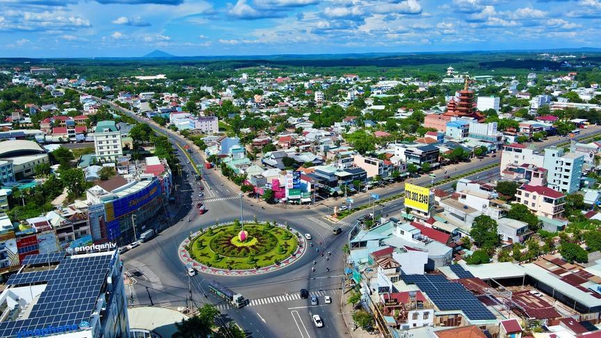 Sau sáp nhập, một địa phương mới của Việt Nam sẽ sở hữu siêu sân bay và cảng biển nước sâu hiện đại nhất cả nước- Ảnh 2. Sau sáp nhập, một địa phương mới của Việt Nam sẽ sở hữu siêu sân bay và cảng biển nước sâu hiện đại nhất cả nước- Ảnh 2.