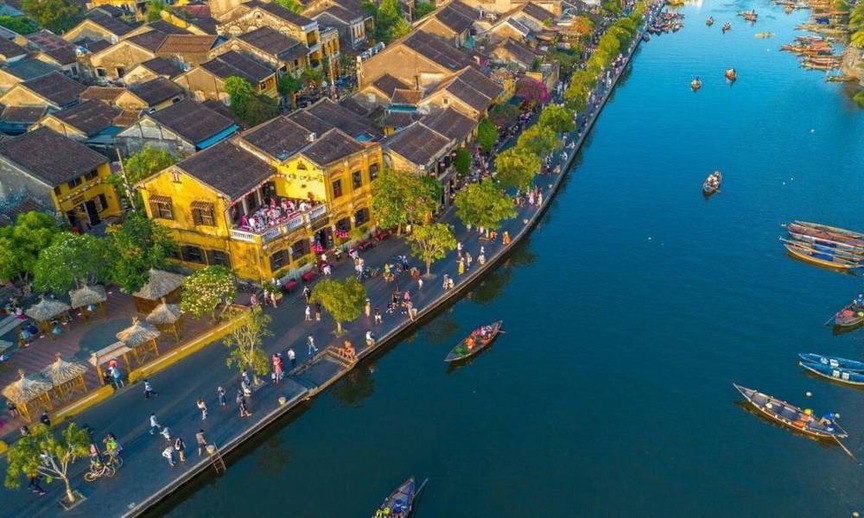 Chỉ vài tuần nữa, Việt Nam sẽ có TP trực thuộc Trung ương hội tụ 2 sân bay, 3 cảng biển hiện đại- Ảnh 1. Chỉ vài tuần nữa, Việt Nam sẽ có TP trực thuộc Trung ương hội tụ 2 sân bay, 3 cảng biển hiện đại- Ảnh 1.