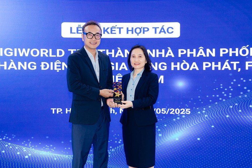 Hòa Phát và Digiworld hợp tác phân phối các sản phẩm điện máy gia dụng trên toàn quốc- Ảnh 1. Hòa Phát và Digiworld hợp tác phân phối các sản phẩm điện máy gia dụng trên toàn quốc- Ảnh 1.
