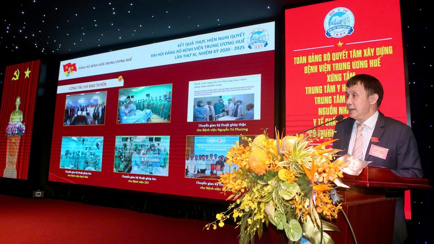 GS.TS Phạm Như Hiệp tái đắc cử Bí thư Đảng ủy Bệnh viện Trung ương Huế- Ảnh 1. GS.TS Phạm Như Hiệp tái đắc cử Bí thư Đảng ủy Bệnh viện Trung ương Huế- Ảnh 1.