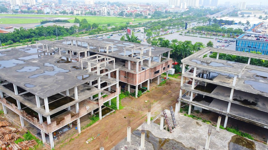Trung tâm thương mại hơn 30.000m2 ‘đắp chiếu’ nhiều năm giữa đất vàng Hà Nội có dấu hiệu hồi sinh- Ảnh 4. Trung tâm thương mại hơn 30.000m2 ‘đắp chiếu’ nhiều năm giữa đất vàng Hà Nội có dấu hiệu hồi sinh- Ảnh 4.