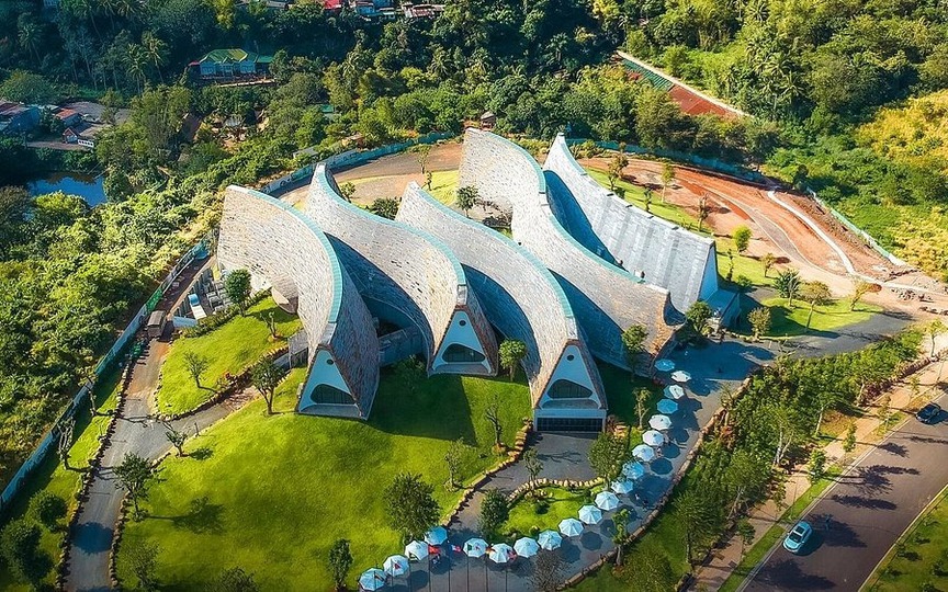 Dự án bảo tàng check-in triệu view của Đặng Lê Nguyên Vũ: Kiến trúc đa hình, là kho lưu trữ 11.000 hiện vật vô giá- Ảnh 5. Dự án bảo tàng check-in triệu view của Đặng Lê Nguyên Vũ: Kiến trúc đa hình, là kho lưu trữ 11.000 hiện vật vô giá- Ảnh 5.