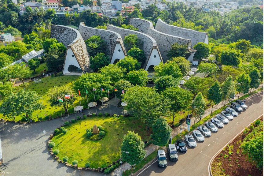Dự án bảo tàng check-in triệu view của Đặng Lê Nguyên Vũ: Kiến trúc đa hình, là kho lưu trữ 11.000 hiện vật vô giá- Ảnh 7. Dự án bảo tàng check-in triệu view của Đặng Lê Nguyên Vũ: Kiến trúc đa hình, là kho lưu trữ 11.000 hiện vật vô giá- Ảnh 7.