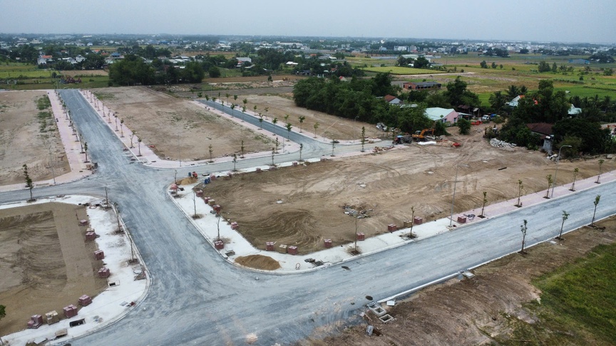 Long An: Quảng cáo một đằng, thực tế một nẻo tại dự án An Huy Mỹ Việt- Ảnh 12. Long An: Quảng cáo một đằng, thực tế một nẻo tại dự án An Huy Mỹ Việt- Ảnh 12.