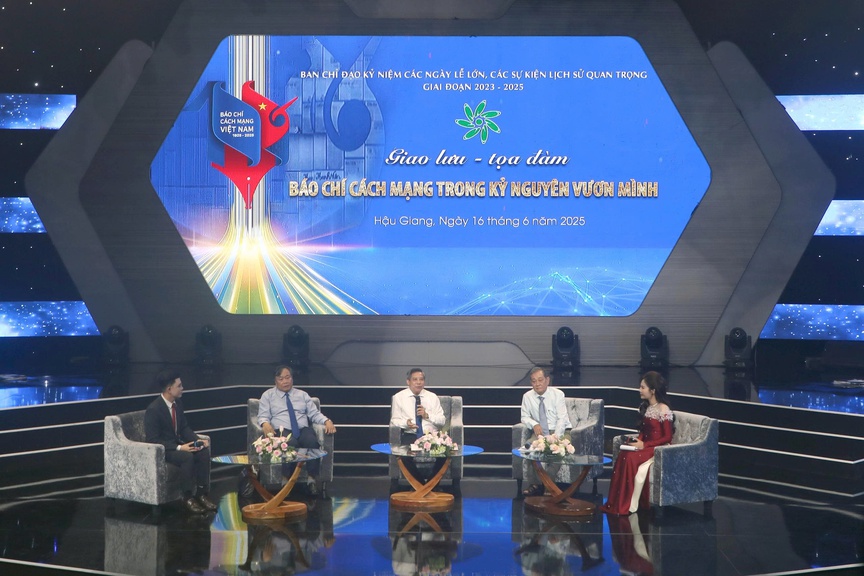 Hậu Giang: Báo chí hiện đại phải nhân văn, phải tạo ra giá trị khai trí cho công chúng- Ảnh 1. Hậu Giang: Báo chí hiện đại phải nhân văn, phải tạo ra giá trị khai trí cho công chúng- Ảnh 1.