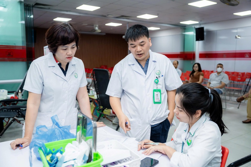 Thiên Khôi Group nối tiếp hành trình thiện nguyện với chương trình hiến máu “Trái Tim Thiên Khôi”- Ảnh 6. Thiên Khôi Group nối tiếp hành trình thiện nguyện với chương trình hiến máu “Trái Tim Thiên Khôi”- Ảnh 6.