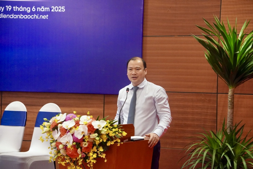 Báo chí Việt Nam trong kỷ nguyên mới: Tầm nhìn kiến tạo không gian phát triển- Ảnh 1. Báo chí Việt Nam trong kỷ nguyên mới: Tầm nhìn kiến tạo không gian phát triển- Ảnh 1.