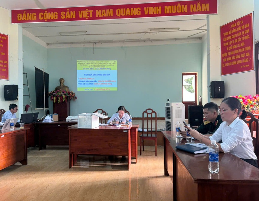 Ba mỏ cát tại Quảng Nam trúng đấu giá hơn 940 tỷ đồng: Khi thị trường nóng lên và bài toán điều tiết giá tài nguyên- Ảnh 1. Ba mỏ cát tại Quảng Nam trúng đấu giá hơn 940 tỷ đồng: Khi thị trường nóng lên và bài toán điều tiết giá tài nguyên- Ảnh 1.