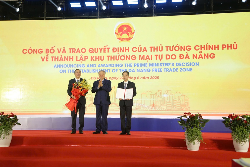 Công bố thành lập Khu thương mại tự do TP. Đà Nẵng- Ảnh 1. Công bố thành lập Khu thương mại tự do TP. Đà Nẵng- Ảnh 1.