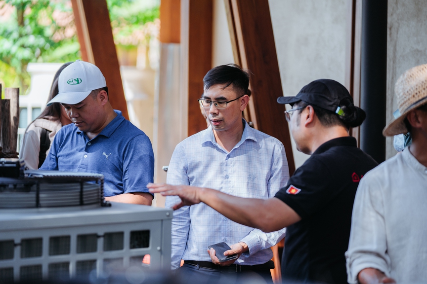 Tọa đàm: "Hành trình phát triển đô thị xanh: Giải pháp thiết bị và công nghệ trong xây dựng bền vững"- Ảnh 13. Tọa đàm: "Hành trình phát triển đô thị xanh: Giải pháp thiết bị và công nghệ trong xây dựng bền vững"- Ảnh 13.