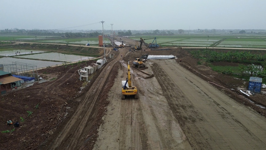 Quảng Ninh: Đảm bảo nguồn cung vật liệu san lấp cho các dự án- Ảnh 1.
Quảng Ninh: Đảm bảo nguồn cung vật liệu san lấp cho các dự án- Ảnh 1.