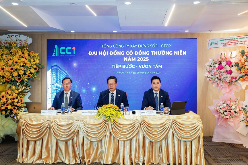 Vinh danh CC1 trong Top 10 doanh nghiệp ESG Việt Nam Xanh 2025 ngành Xây dựng- Ảnh 2. Vinh danh CC1 trong Top 10 doanh nghiệp ESG Việt Nam Xanh 2025 ngành Xây dựng- Ảnh 2.