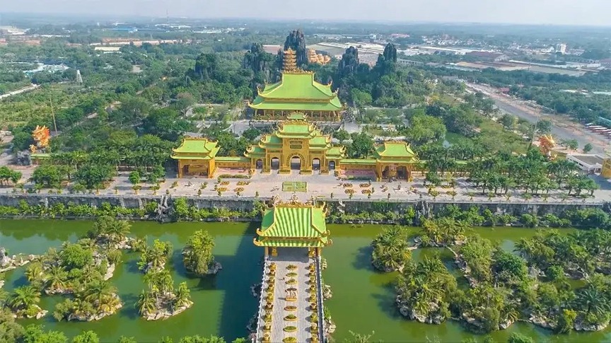 Cách đây ít giờ, KDL 6.000 tỷ lớn bậc nhất Đông Nam Á của vợ chồng bà Nguyễn Phương Hằng chính thức ‘tung’ thêm ưu đãi đặc biệt- Ảnh 3. Cách đây ít giờ, KDL 6.000 tỷ lớn bậc nhất Đông Nam Á của vợ chồng bà Nguyễn Phương Hằng chính thức ‘tung’ thêm ưu đãi đặc biệt- Ảnh 3.