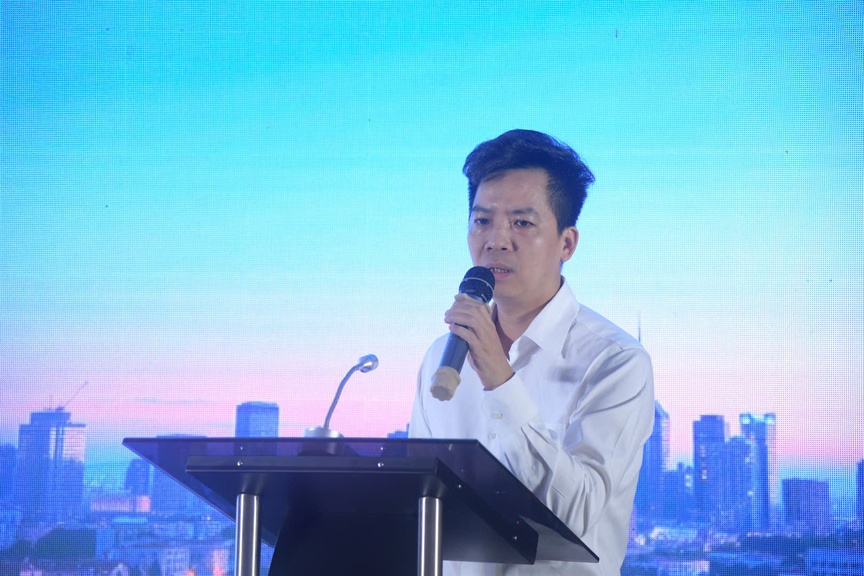 Ông Hà Quang Hưng - Phó Cục trưởng Cục Quản lý nhà và thị trường bất động sản (Bộ Xây dựng) Ông Hà Quang Hưng - Phó Cục trưởng Cục Quản lý nhà và thị trường bất động sản (Bộ Xây dựng)