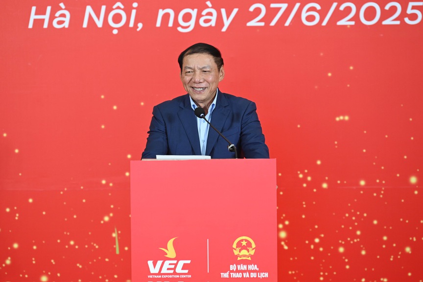 Vingroup bàn giao mặt bằng Triển lãm thành tựu kinh tế - xã hội kỷ niệm 80 năm ngày Quốc khánh- Ảnh 3. Vingroup bàn giao mặt bằng Triển lãm thành tựu kinh tế - xã hội kỷ niệm 80 năm ngày Quốc khánh- Ảnh 3.