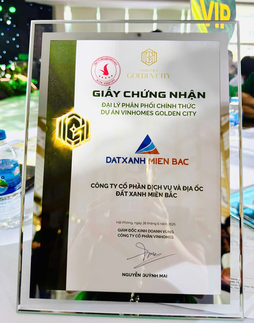 Đất Xanh Miền Bắc ghi dấu ấn tại đợt mở bán đầu tiên của Vinhomes Golden City- Ảnh 3. Đất Xanh Miền Bắc ghi dấu ấn tại đợt mở bán đầu tiên của Vinhomes Golden City- Ảnh 3.