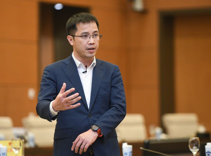 "Cần đánh giá tổng thể để xem xét lại tính cần thiết của thủ tục chấp thuận chủ trương đầu tư"- Ảnh 1. "Cần đánh giá tổng thể để xem xét lại tính cần thiết của thủ tục chấp thuận chủ trương đầu tư"- Ảnh 1.
