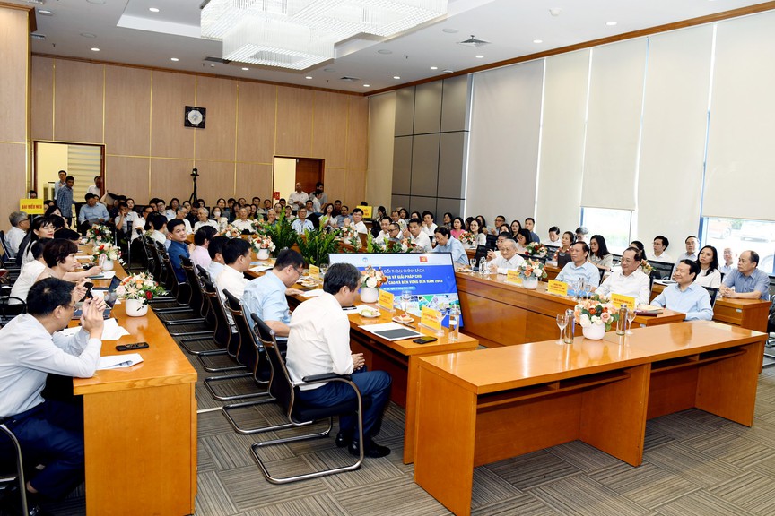 Tăng trưởng cao, phát triển bền vững: Yêu cầu kép trong chiến lược dài hạn của Việt Nam- Ảnh 1. Tăng trưởng cao, phát triển bền vững: Yêu cầu kép trong chiến lược dài hạn của Việt Nam- Ảnh 1.