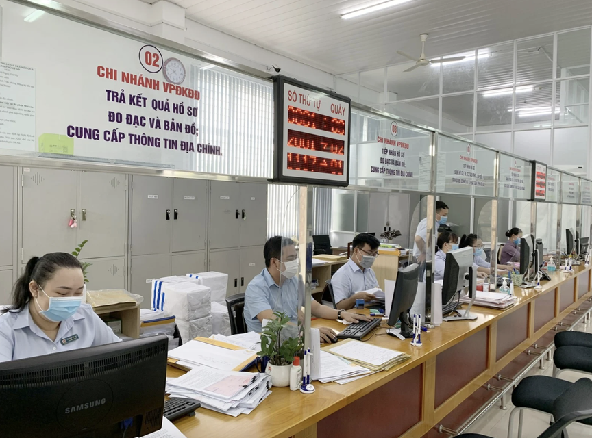 Nhiều thủ tục hành chính liên quan đến lĩnh vực bất động sản thay đổi từ 1/7/2025- Ảnh 3. Nhiều thủ tục hành chính liên quan đến lĩnh vực bất động sản thay đổi từ 1/7/2025- Ảnh 3.